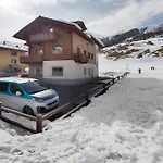 Alpi Flo Chalet Livigno