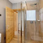 Alpi Flo Chalet *