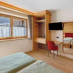 Chalet Alpi Flo *