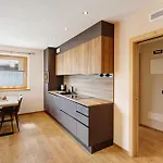 Chalet Alpi Flo *