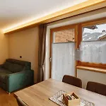 Chalet Alpi Flo