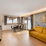 Alpi Flo Chalet