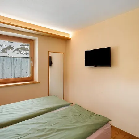 Alpi Flo Chalet