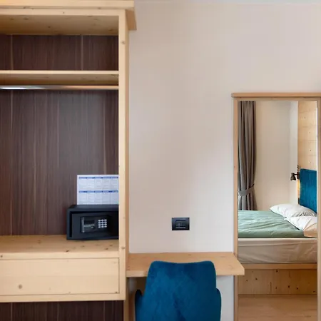 Alpi Flo Chalet *